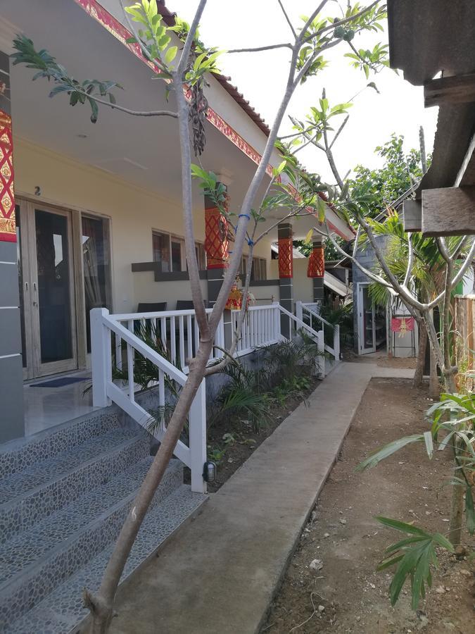 Kakiang Homestay Nusa Lembongan  Exterior photo